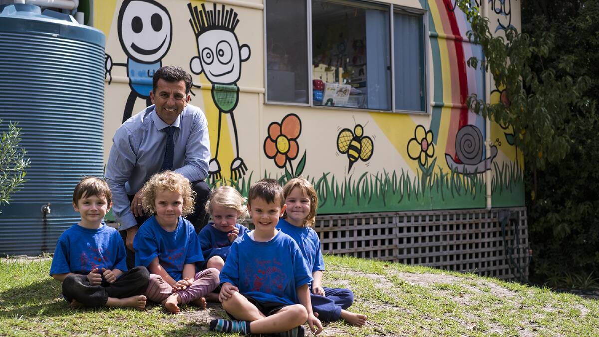 Last batch: Margaret River Primary School principal Sinan Kerimofski with some of the last students to attend the kindergarten at its current site.					  Photo: Sandy Powell