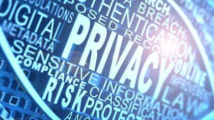 online privacy Metadata and privacy. Photo: Warchi