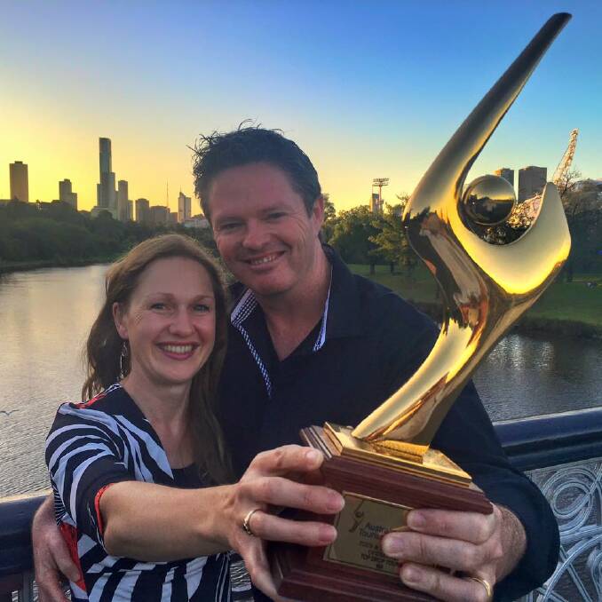 Top Drop Tours owners Kerry and Chris O’Hare won a second consecutive Australian Tourism Award when they travelled to Melbourne last weekend. 