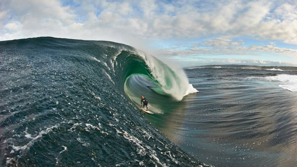 Insane Taj Burrow wave puts Russell Ord in frame for big surf award