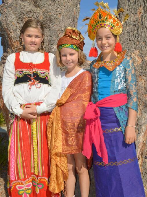 MRIS students Kirra Heussenstamm, Mali Rosman and Sana Evans represented the Culture of their Choice in fine style at Harmony Day celebrations. 