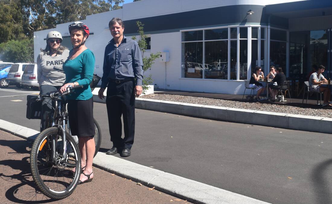 Pedal ready: Resident and commuter Stephanie Turner (left) with Dave Nicholson and Megan Smith from the Shire of Augusta Margaret River. Photo: Nicky Lefebvre