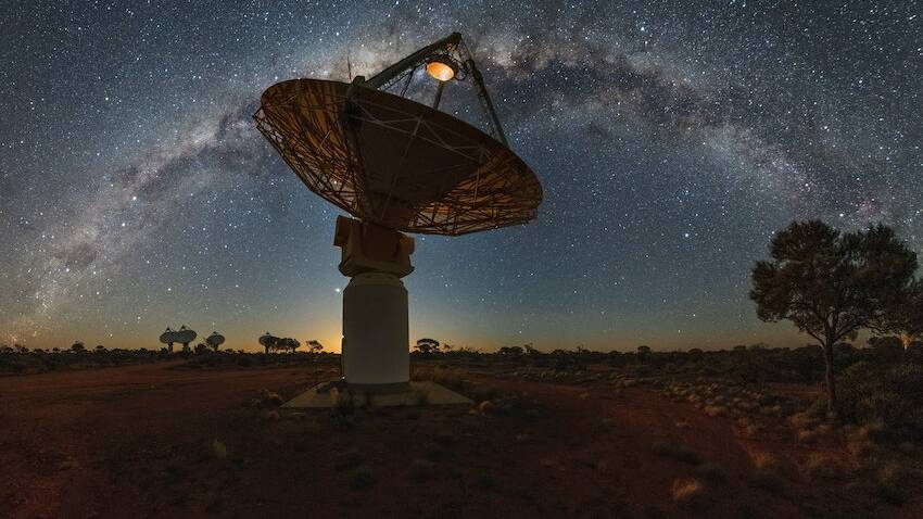 The ASKAP telescopes are being used to probe the deepest reaches of the Universe and time itself. Image credit: CSIRO