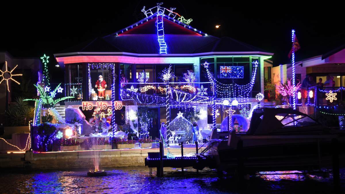 Festive lights on show for Busselton canal cruise