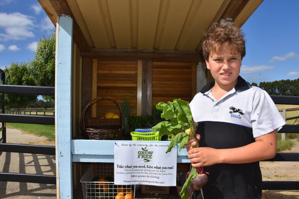 Eleven-year old William Duncan has started a Grow Free stand outside his family's farm where people can leave fruit and vegetables they won't use and take others they will.