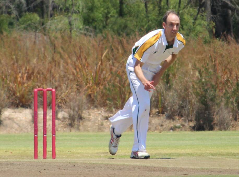 CAPTAINS PERFORMANCE: Hawks skipper Mat Kent took a decisive spell of 4-17 against Dunsborough to help his side win the right to host the Busselton-Margaret River Cricket grand finals later this month. Photo: Vanessa Hatton.