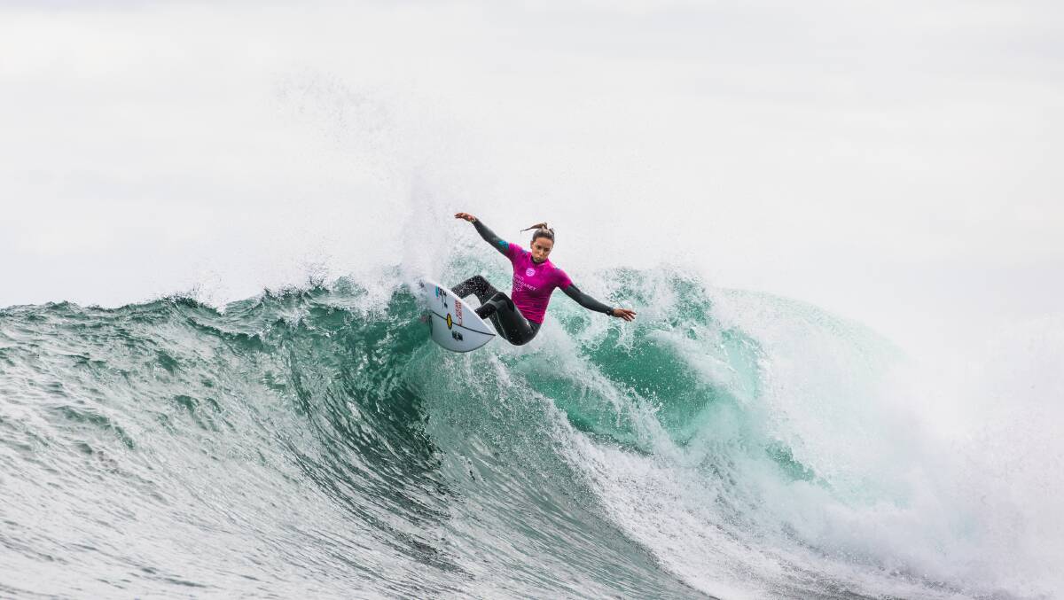 Tatiana Weston-Webb (HAW) exits her heat with a win and a barrel at the Margaret River Pro.  Photo: © WSL /  Dunbar