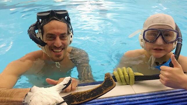 A group of 22 keen participants joined four coaches of local members of Margaret River Underwater Hockey Club to learn about the region's most underrated sport. 