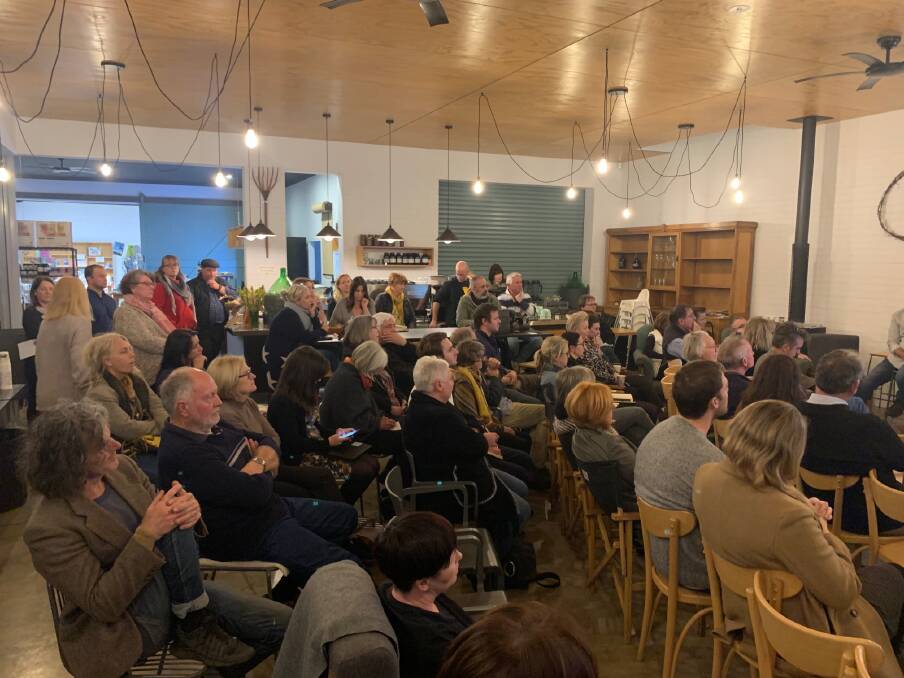 The meeting hosted by the Margaret River Chamber of Commerce at Riversmith was well attended by traders keen to discuss the impacts of the upgrade project. 