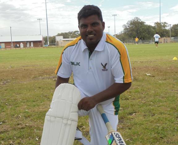 All rounder Rumesh Silva has been confirmed for the Hawks 2018/19 cricket season. 