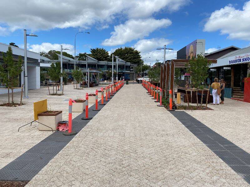 To assist users in transitioning to the shared use space, bunting has been positioned to guide pedestrians. Traffic management will be in place from Monday 15 March when the one-way access opens. Photo: AMRS